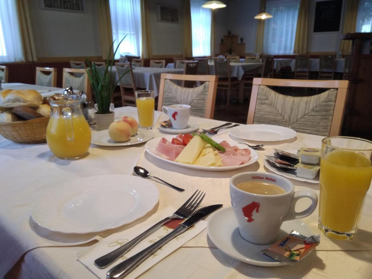 Gasthaus Schachinger Tumeltsham Bagian luar foto